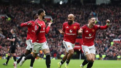 فيديو | مانشستر يونايتد يعمق جراح توتنهام بثنائية ويعزز مركزه الرابع في الدوري الإنجليزي