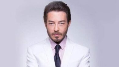 الفنان أحمد زاهر