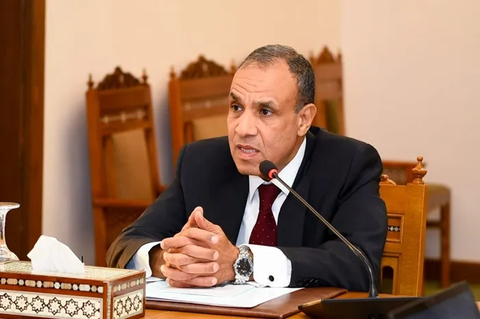 الدكتور بدر عبدالعاطي