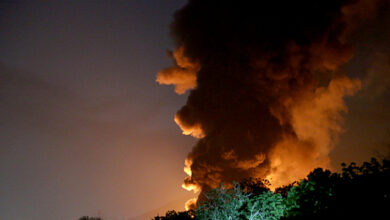 غارات إسرائيلية على النفط الإيراني